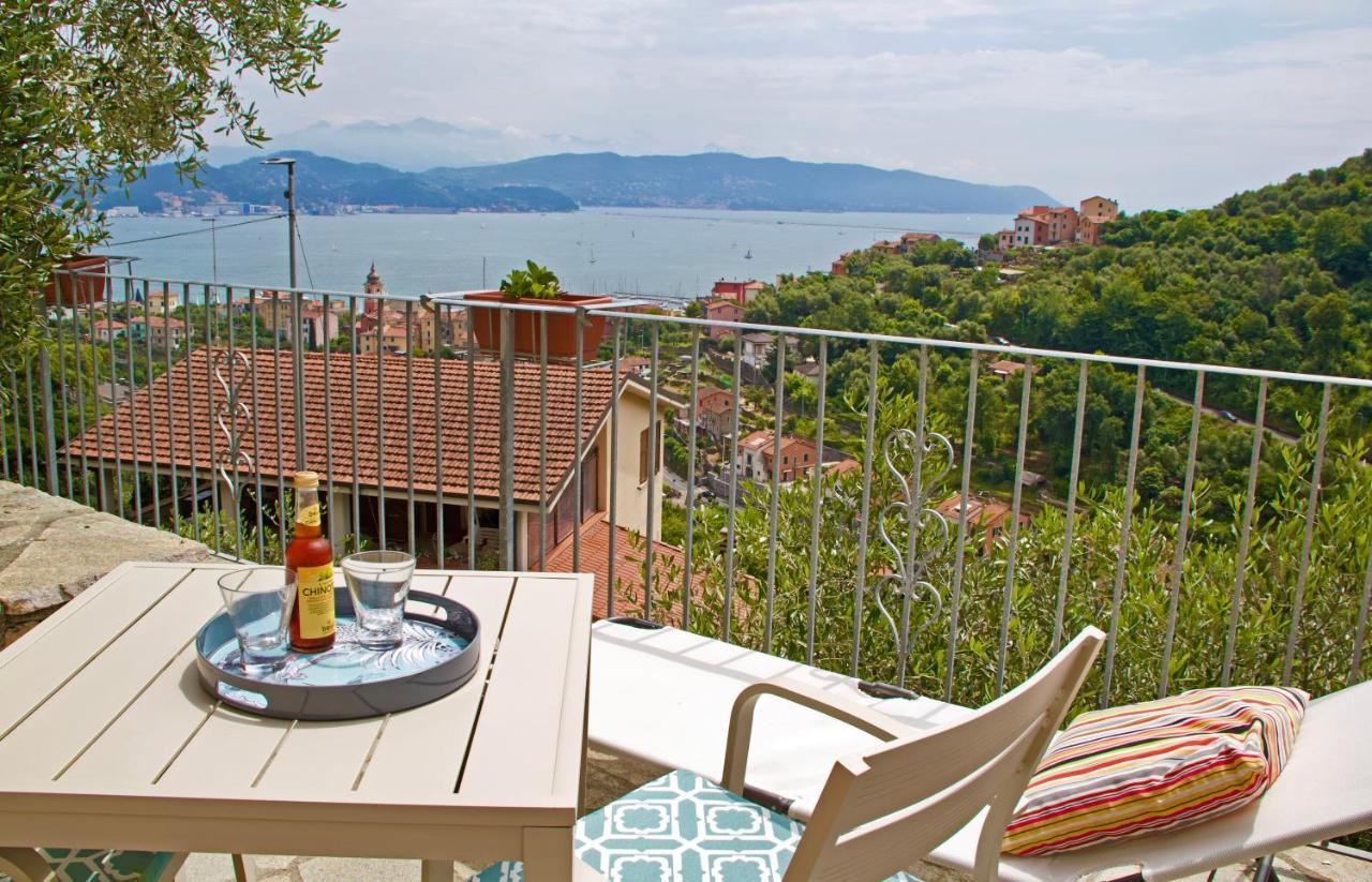 La Terrazza Con L'Ulivo - Guesthouse Con Terrazza E Vista Sul Golfo Dei Poeti 라스페치아 외부 사진
